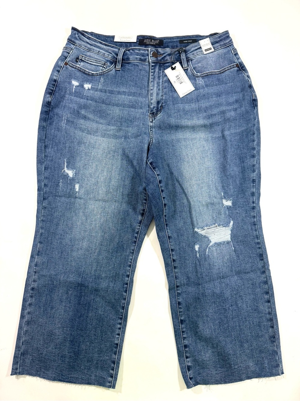 New Judy Blue Alex Wide Crop High Waist Raw Hem